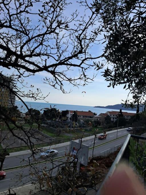 Holiday Home Apartment Budva Buitenkant foto
