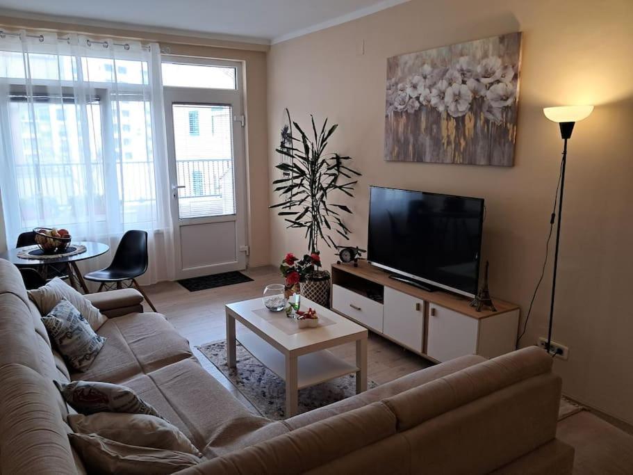 Holiday Home Apartment Budva Buitenkant foto
